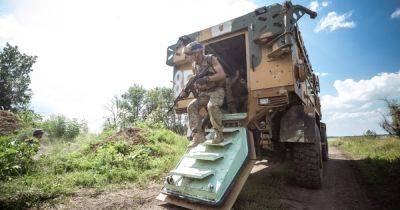 Бойцы ВСУ отбросили оккупантов на левобережье Днепра на 3-8 км, — CNN (видео)