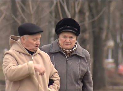 Надбавки к пенсии уже с 1 января: кто из украинцев в 2024 году будет получать больше