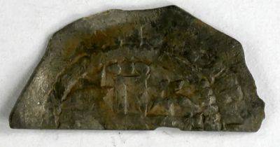 В Норфолке нашли тайник с редкими монетами средневекового короля Англии (фото)