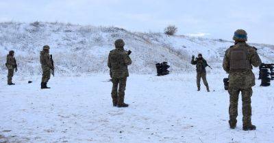 Демобилизация, "план войны" и ротация военных: какие вопросы необходимо решить Украине