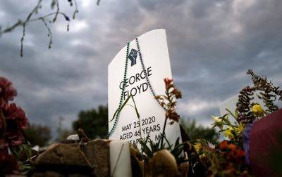 Джордж Флойд - Дерек Шовин - Осужденного за убийство Флойда полицейского тяжело ранили в тюрьме - korrespondent - США - Украина - Washington - шт. Миннесота - шт. Аризона - Протесты