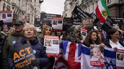 Марши за мир и против антисемитизма прошли в Европе - ru.euronews.com - Англия - Израиль - Лондон - Испания - Палестина - Мадрид - Газ