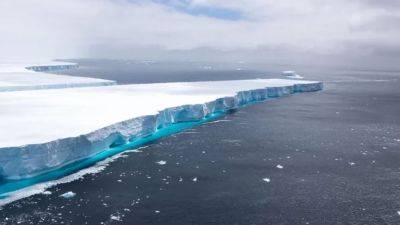 Самый большой айсберг в мире пришел в движение спустя более 30 лет