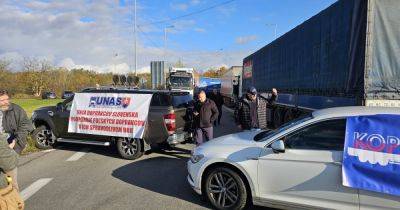 Словацкие перевозчики угрожают снова перекрыть границу: детали