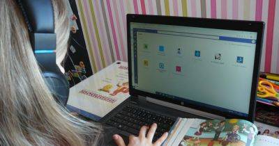Украинские школьники могут бесплатно получить ноутбуки для учебы: как оформить заявку