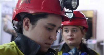 Впервые украинские женщины спустились работать в шахты, т.к. мужчины ушли на фронт - cxid.info - Украина