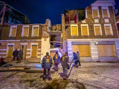 В поврежденном доме по улице Тарасенко в Харькове возобновили теплоснабжение