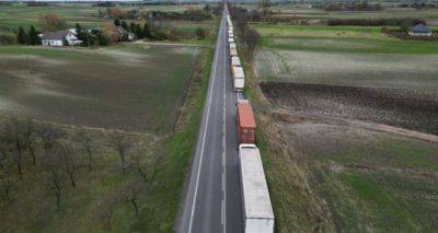 Блокада на словацко-украинской границе будет продолжаться. Перевозчики Словакии обещают новую забастовку - cxid.info - Украина - Словакия - Ужгород - Reuters - Блокада