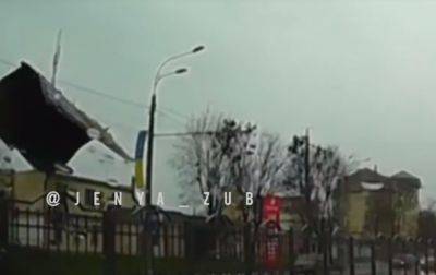В Харькове ураган снес крышу дома - korrespondent - Украина - Харьков