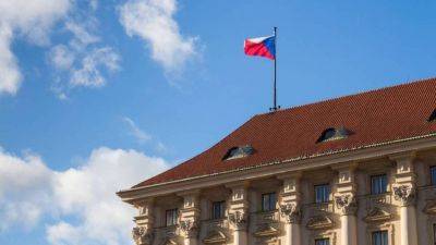Чехия намерена арестовать два отеля в Карловых Варах, заподозрив их связь с Россией