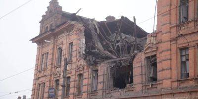 Из-за атаки РФ в Харькове снесли поврежденное здание колледжа, которому было около 100 лет — СМИ