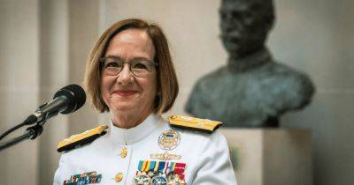Военно-морские силы США впервые возглавила женщина: что известно об адмирале Франчетти