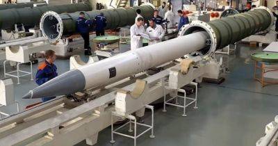 Могут бить почти на 400 км: РФ хочет произвести за 3 года 1000 ракет 40Н6 для С-400 (фото)