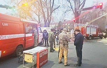 В Алматы 13 человек погибли во время пожара в хостеле