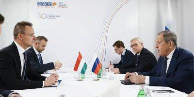 Лавров встретился с Сийярто на полях заседания ОБСЕ