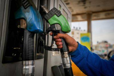Бензин в Израиле не подорожает до 21 декабря, Смотрич «наскреб» на это 80 миллионов