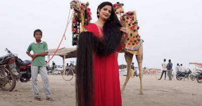 Не стриглась 14 лет: как выглядит женщина с самыми длинными волосами в мире (фото, видео) - focus.ua - Украина - Индия