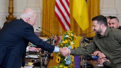 NBC: США и ЕС начали обсуждать с Украиной мирные переговоры с РФ