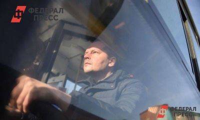 Стали известны зарплаты водителей и кондукторов убыточного «Гортранса» Екатеринбурга