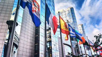Зеленский: Наша политика приближает нас к тому, что украинский флаг будет в Брюсселе