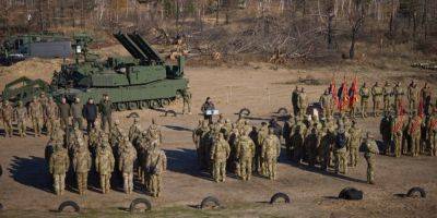 США тайно передали Украине штурмовые машины M1150 ABV на базе танка Abrams — фото