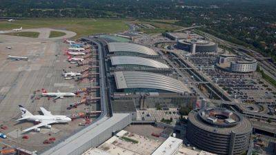 В аэропорту Гамбурга неизвестный захватил в заложники ребёнка