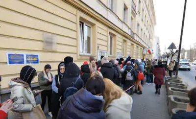 Денежная помощь будет выплачена жителям четырех украинских городов: кто может рассчитывать на выплаты