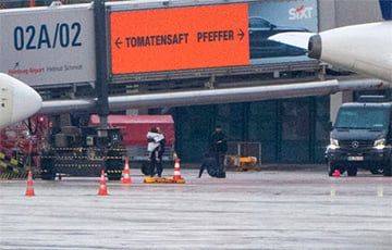 Мужчина, который в аэропорту Гамбурга взял в заложники дочь, сдался полиции