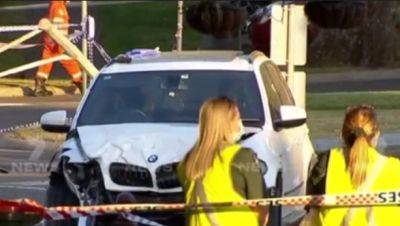 Автомобиль протаранил паб в Австралии, пять человек погибли