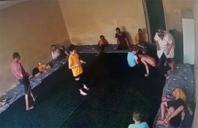 Персонал андижанского дома-интерната "Мурувват" для детей-инвалидов издевался над воспитанниками