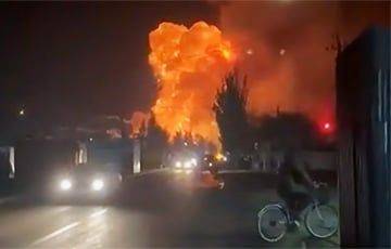 Переместят аж до Таганрога: эксперт о последствиях мощных взрывов возле Мариуполя