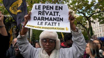 Сенат Франции приступил к обсуждению спорного законопроекта об иммиграции