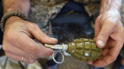 Помощника Залужного предупреждали, что подаренные гранаты боевые – МВД