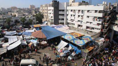 Тысячи палестинцев в больнице "Шифа" в Газе: "Мы никуда не уйдем, что бы ни делал ЦАХАЛ"