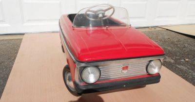 В США на продажу выставили раритетный детский автомобиль родом из СССР (фото)