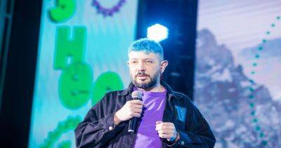 Артемий Лебедев дал в Душанбе урок вдохновения критикой