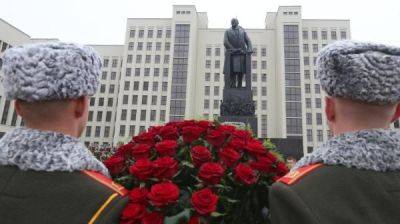 Łukaszenko: ideały Wielkiego Października są nadal aktualne i znaczące