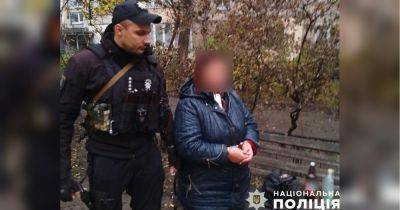 Семейное застолье в Киеве завершилось резней: теща ударила затя в живот ножом