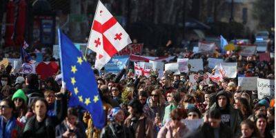 Еврокомиссия рекомендовала предоставить Грузии статус кандидата на вступление в ЕС
