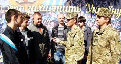 Роман Симутин - Мобилизация в Украине: могут ли заключить в тюрьму мужчин после получения трех повесток - cxid.info - Украина