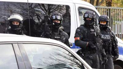 Школа в Гамбурге эвакуирована из-за сообщения об оружии