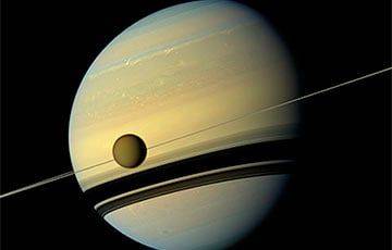Где прячется внеземная жизнь на ледяных спутниках Юпитера и Сатурна: ученые нашли ответ