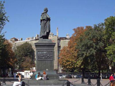 Какие памятники в Одессе демонтируют | Новости Одессы