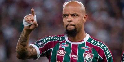 «Мбаппе — придурок». Бразильский защитник разнес звезду ПСЖ за оскорбление южноамериканских футболистов