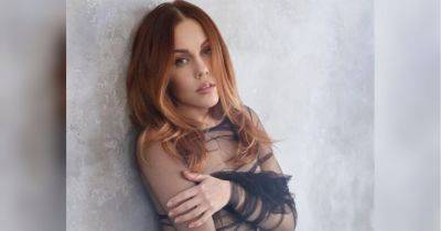 «Очень похожа на Шакиру»: украинская певица показала, какой была 20 лет назад, и рассказала, о чем жалеет