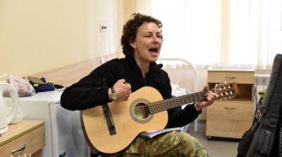 Российскую певицу Чичерину будут судить в Украине заочно