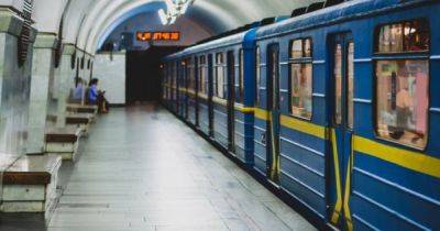 В Киеве подтопило станции метро: движение транспорта организовали по-новому (схема)