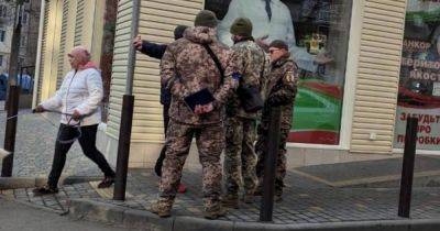 Мобилизация в Украине: кто из мужчин может потерять бронирование