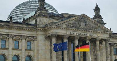 Вместо €4 млрд — €8 млрд: Германия удвоит помощь Украине в следующем году