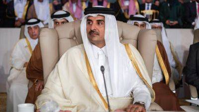 Катар пообещал отправлять чемоданы долларов в Газу после войны